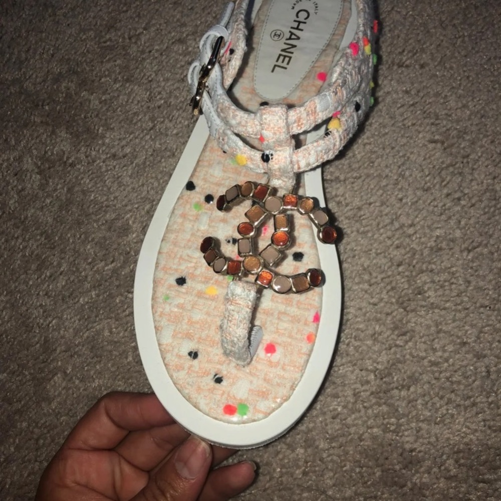 Chanel sandals - Picture 4 of 4
